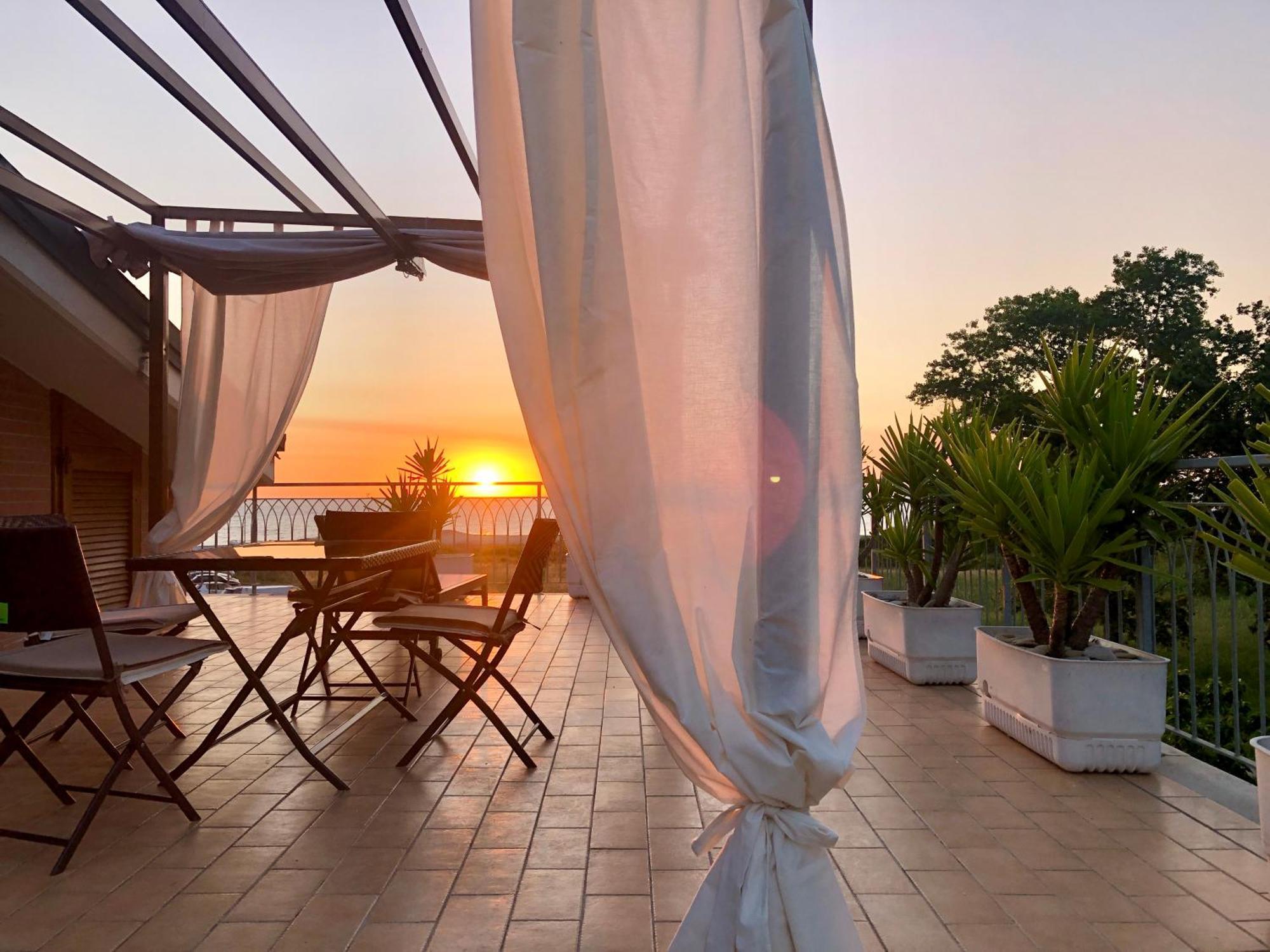 Marche Full Experience-Apartments Porto SantʼElpidio Exteriér fotografie